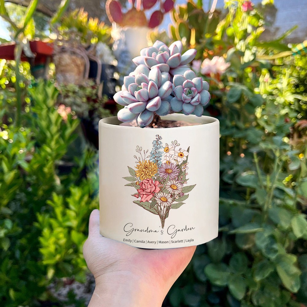 Custom Birth Month Flower Plant Pot Grandma's Garden Plant Pot Mother's Day Gift