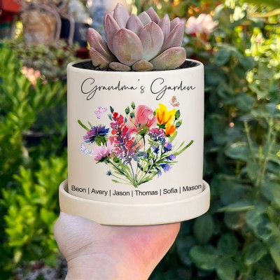 Custom Birth Month Flower Plant Pot Grandma's Garden Plant Pot Mother's Day Gift